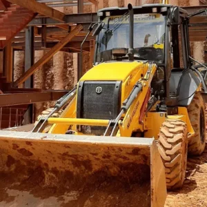 Retroescavadeira B95C